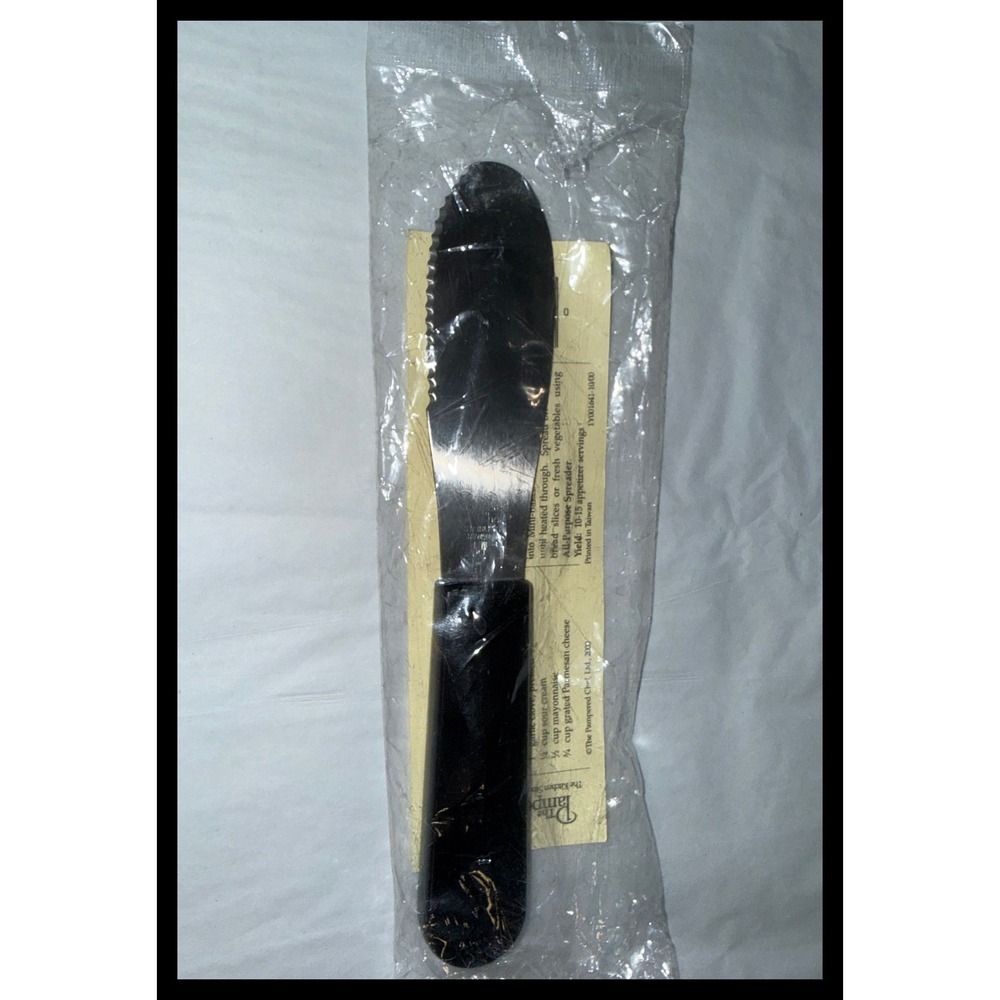 The Pampered Chef All-Purpose Spreader 8 Inch Black Serrated Kitchen Tool 1641